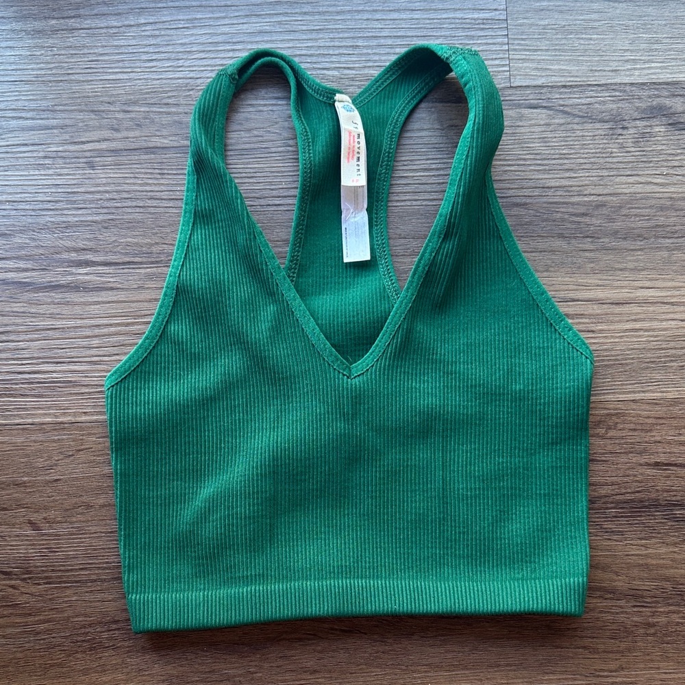 FP Movement Free Throw V-Neck Racerback Sports Crop